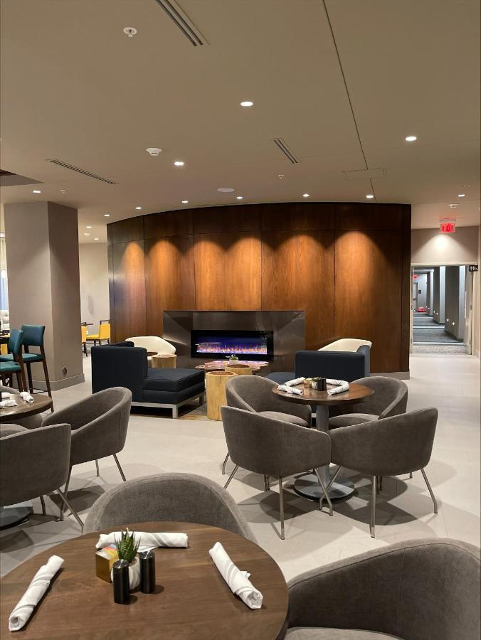 Cambria Hotel Minneapolis Downtown Екстериор снимка