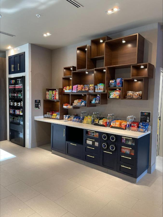 Cambria Hotel Minneapolis Downtown Екстериор снимка