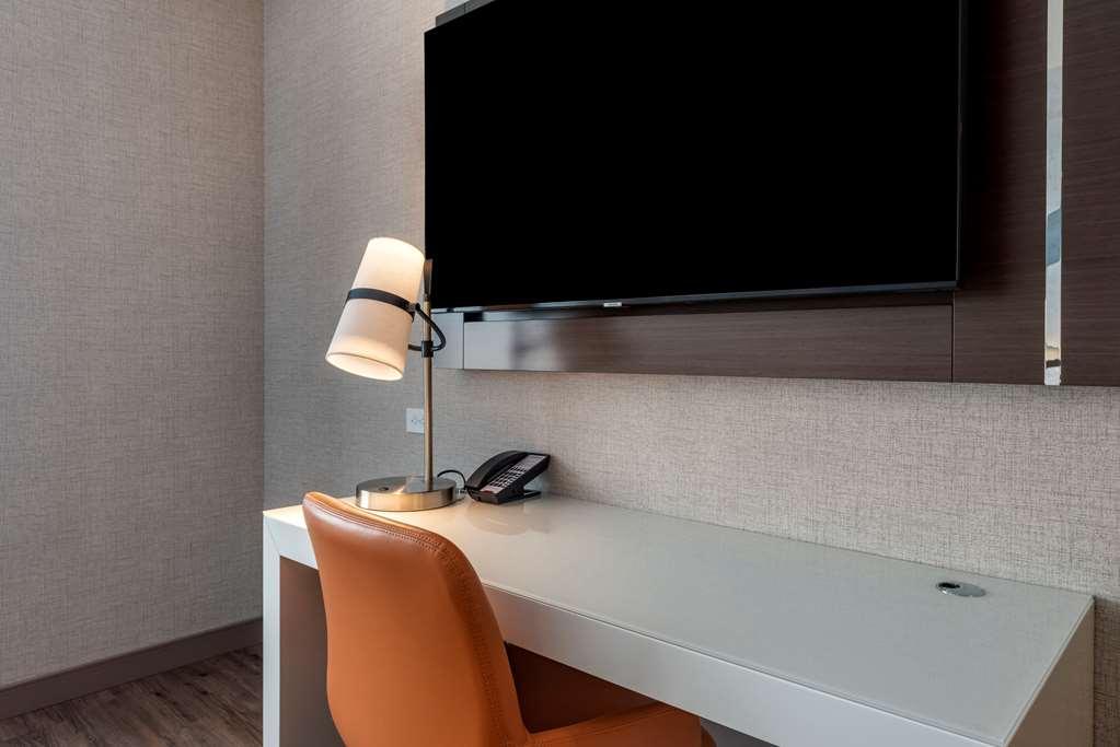 Cambria Hotel Minneapolis Downtown Стая снимка