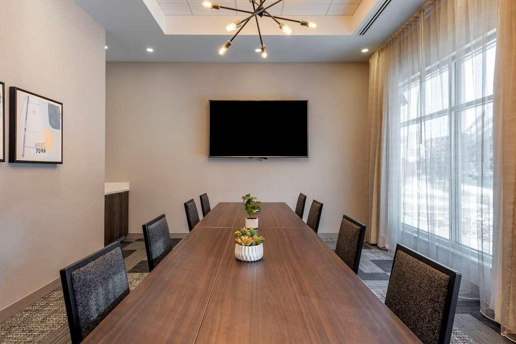 Cambria Hotel Minneapolis Downtown Съоръжения снимка