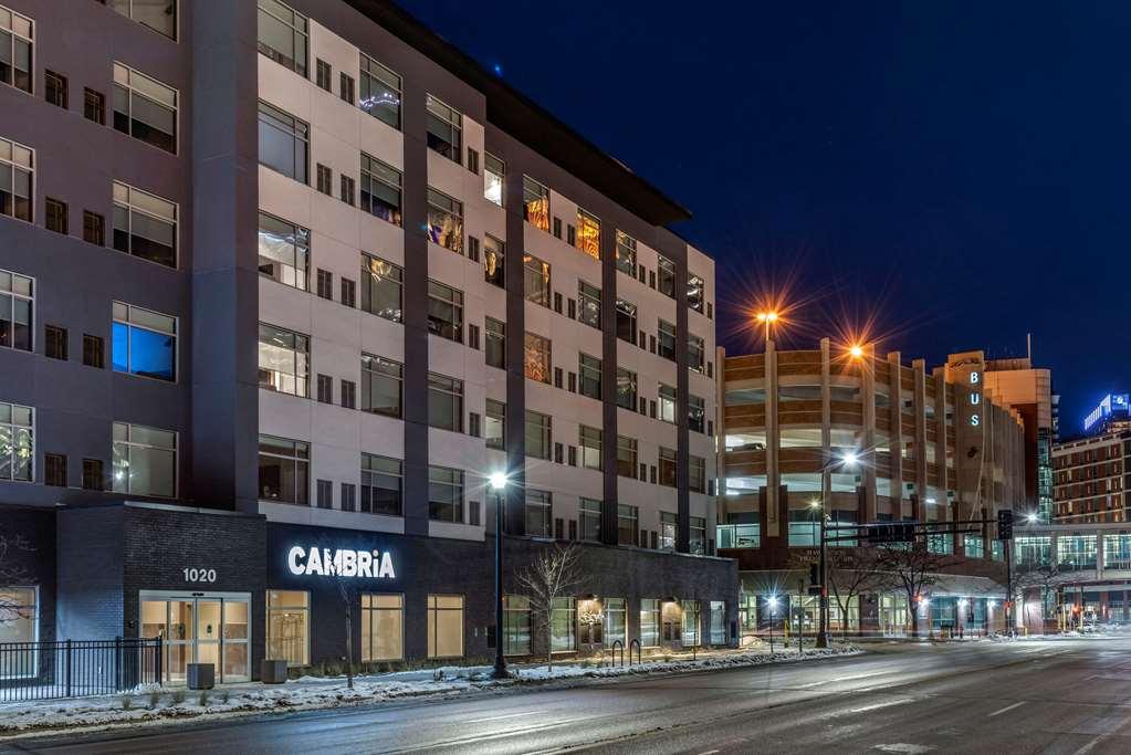 Cambria Hotel Minneapolis Downtown Екстериор снимка