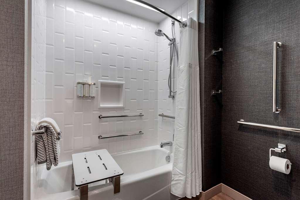 Cambria Hotel Minneapolis Downtown Екстериор снимка