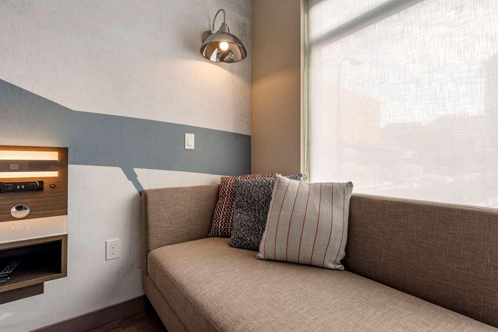 Cambria Hotel Minneapolis Downtown Стая снимка
