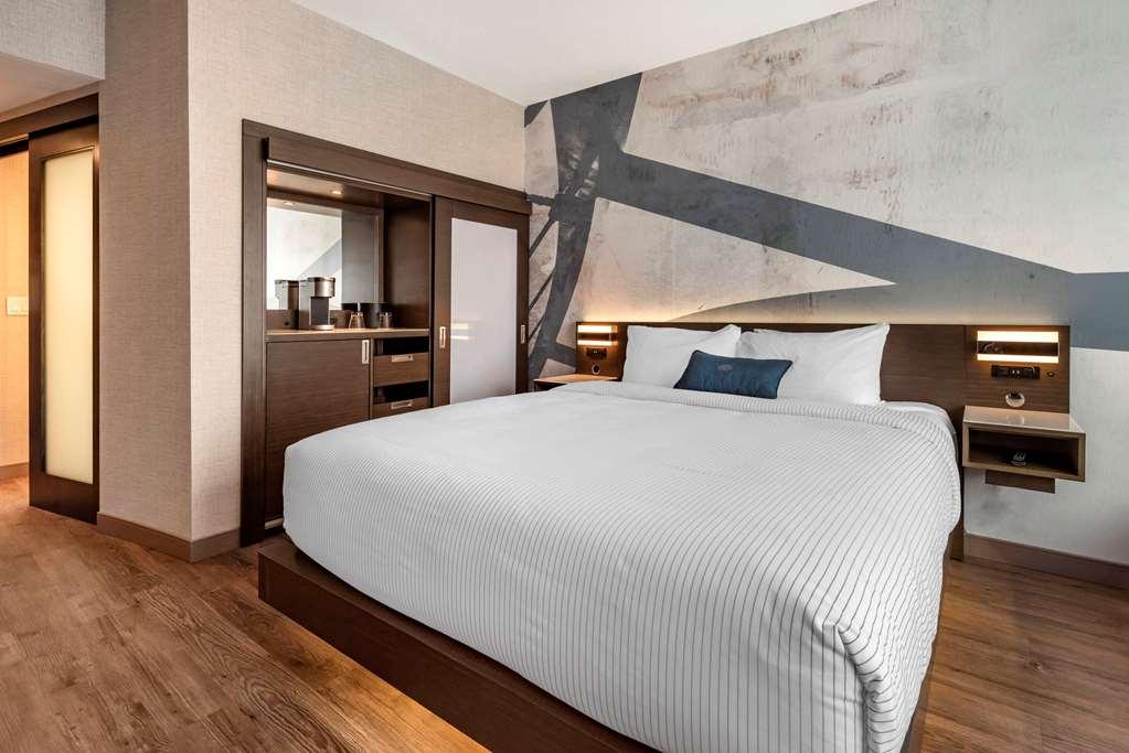 Cambria Hotel Minneapolis Downtown Стая снимка
