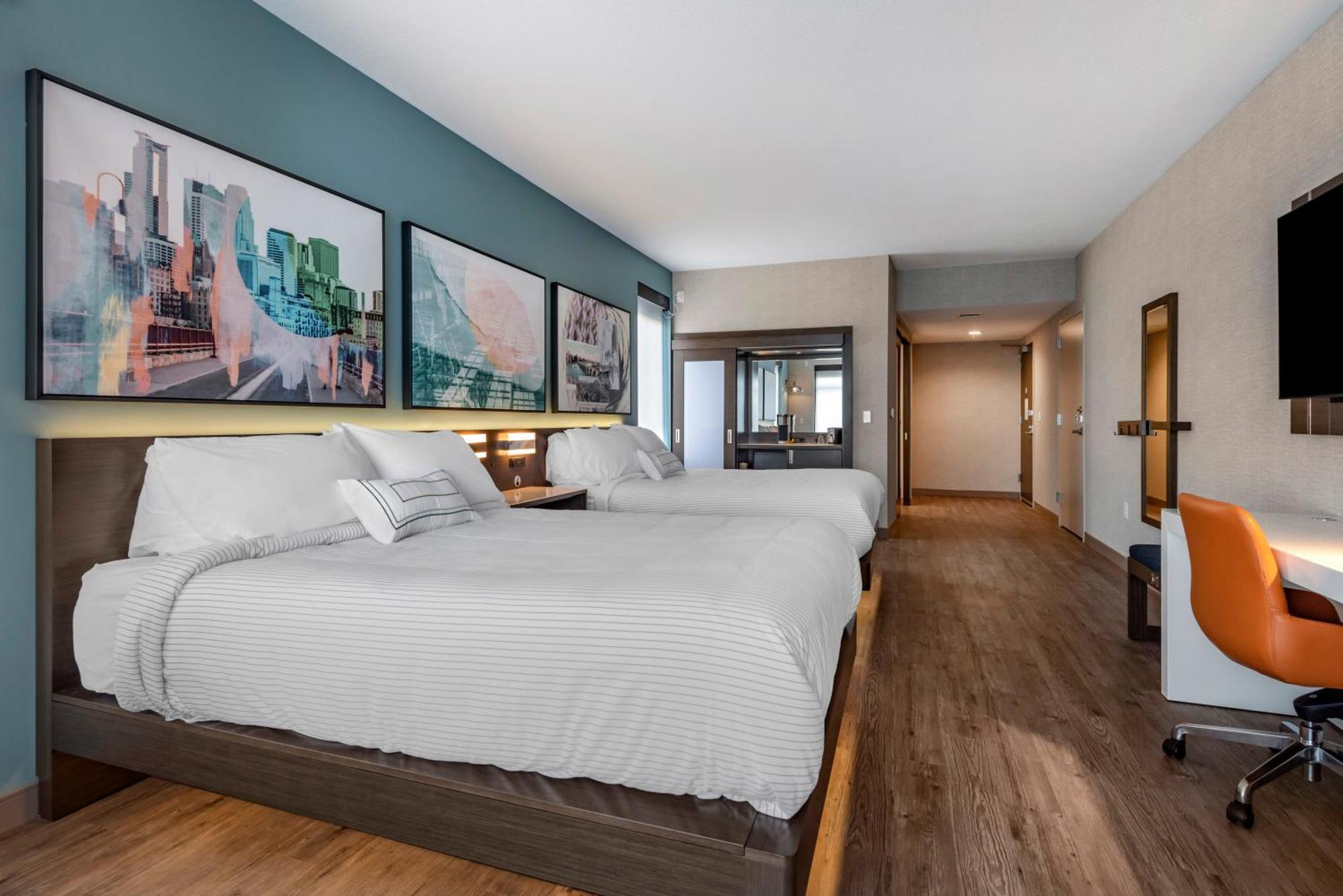 Cambria Hotel Minneapolis Downtown Екстериор снимка
