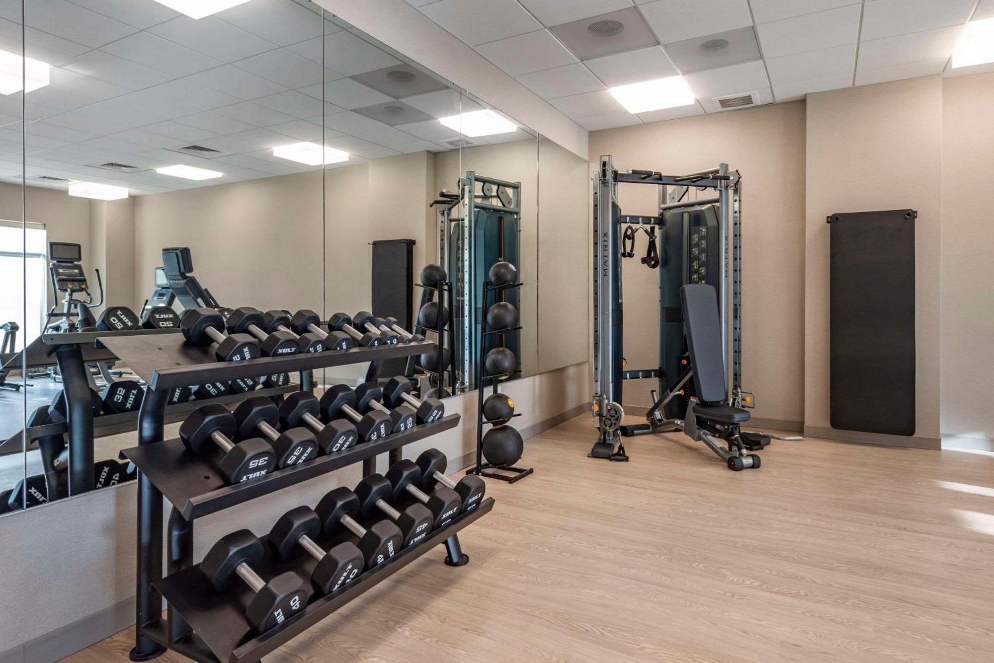 Cambria Hotel Minneapolis Downtown Екстериор снимка